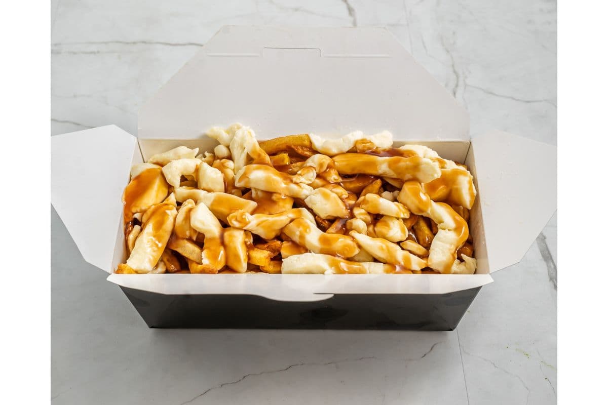 Large Poutine