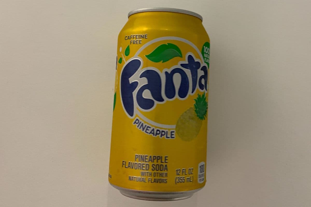 Fanta Pineapple (355 ml)