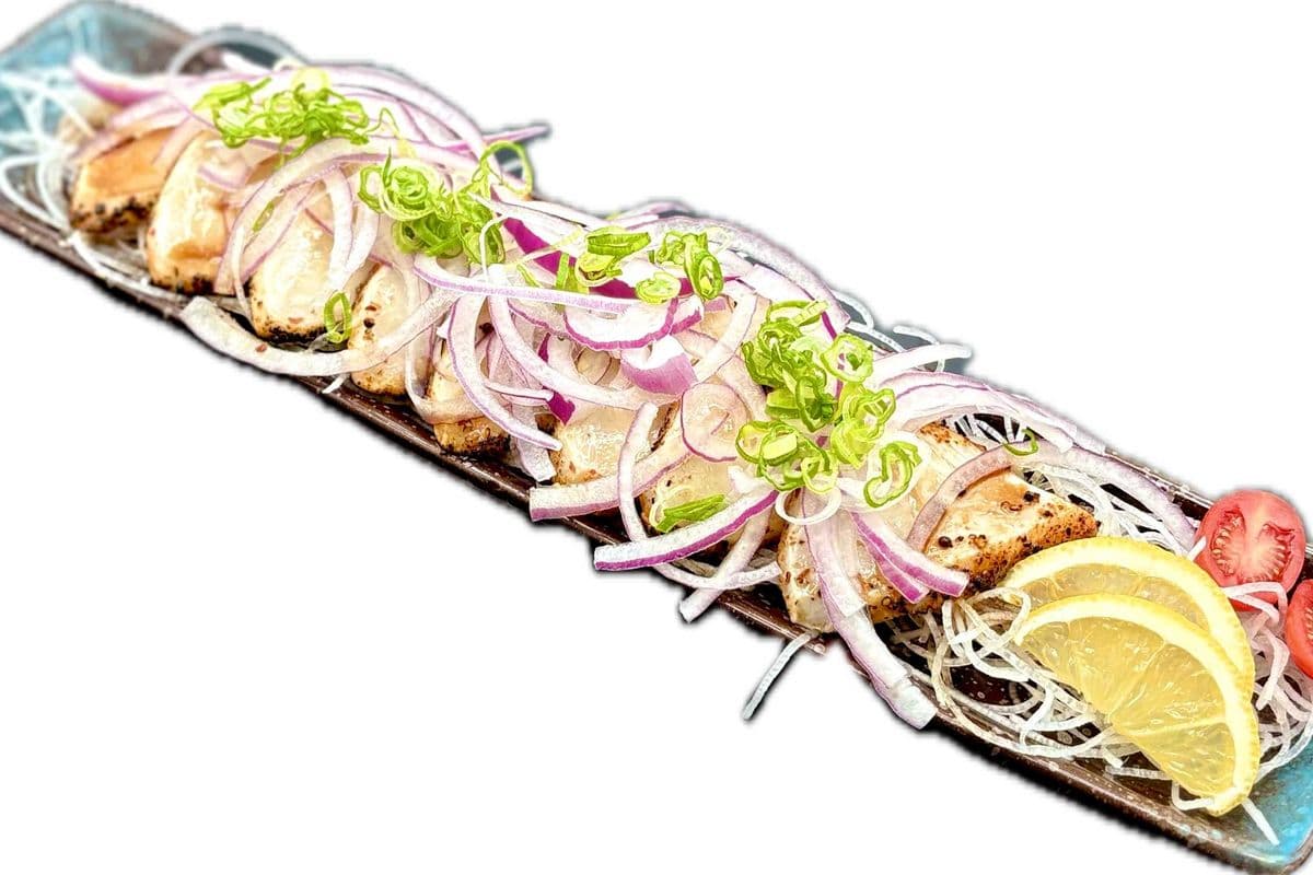White Tuna Tataki (8 pcs)