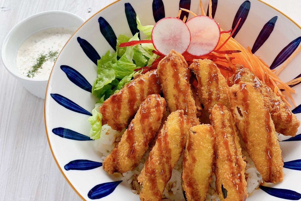 Crispy Zucchini Rice Bowl (V)