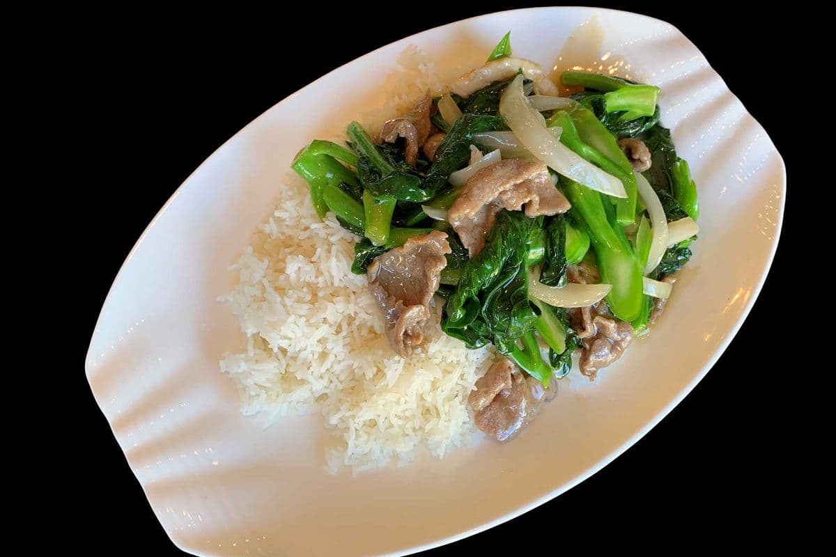 77. Fried Gai Lan with Beef
