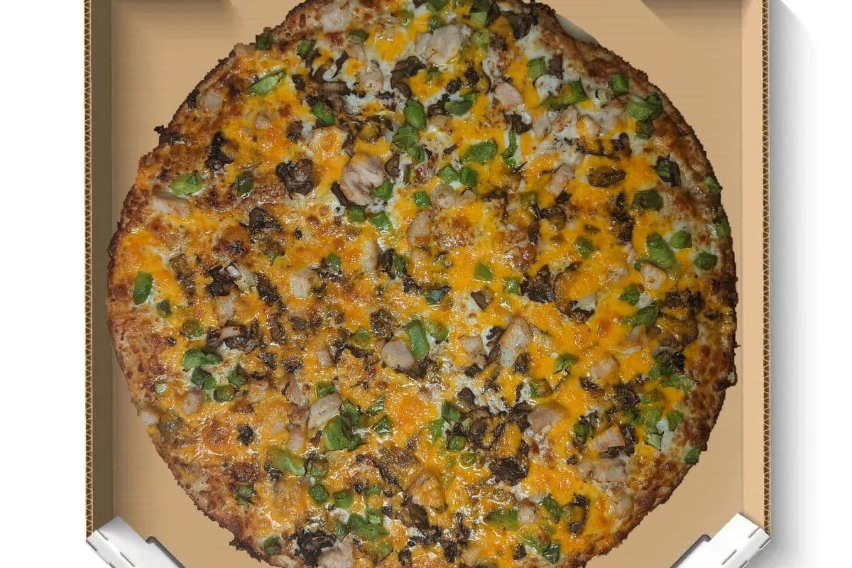 Medium Desi BBQ Chicken (No Bacon) Pizza