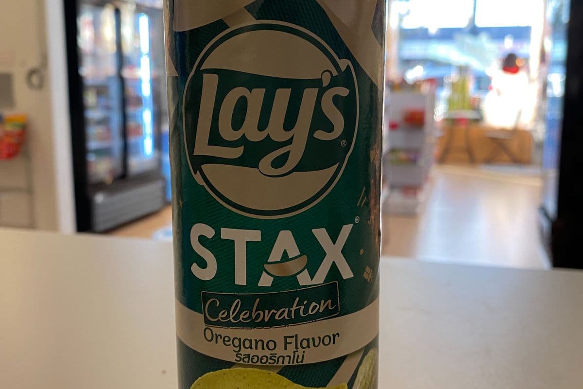 Lays STAX oregano flavour (105g)