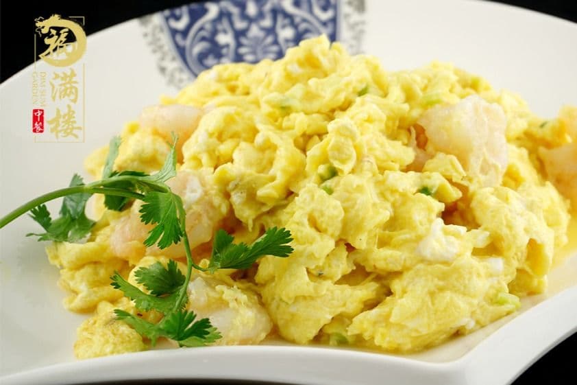 73. Pan-Fried Shrimp with Eggs