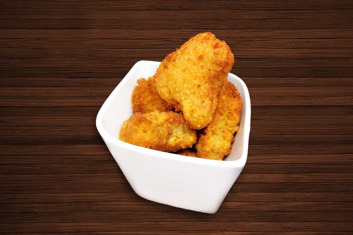 Broccoli Bacon Cheddar Wedges with Marinara Sauce (8 pcs)