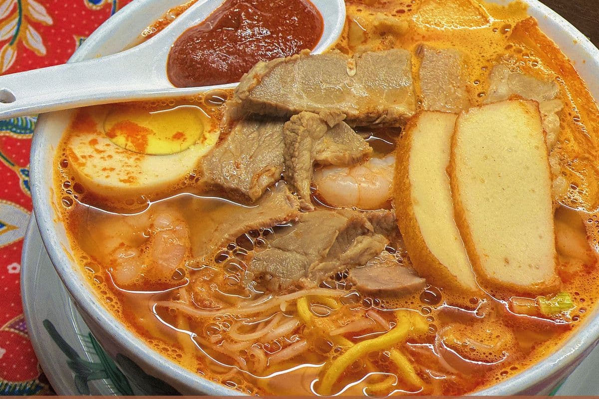Penang Prawn Mee Soup 怡堡虾汤面