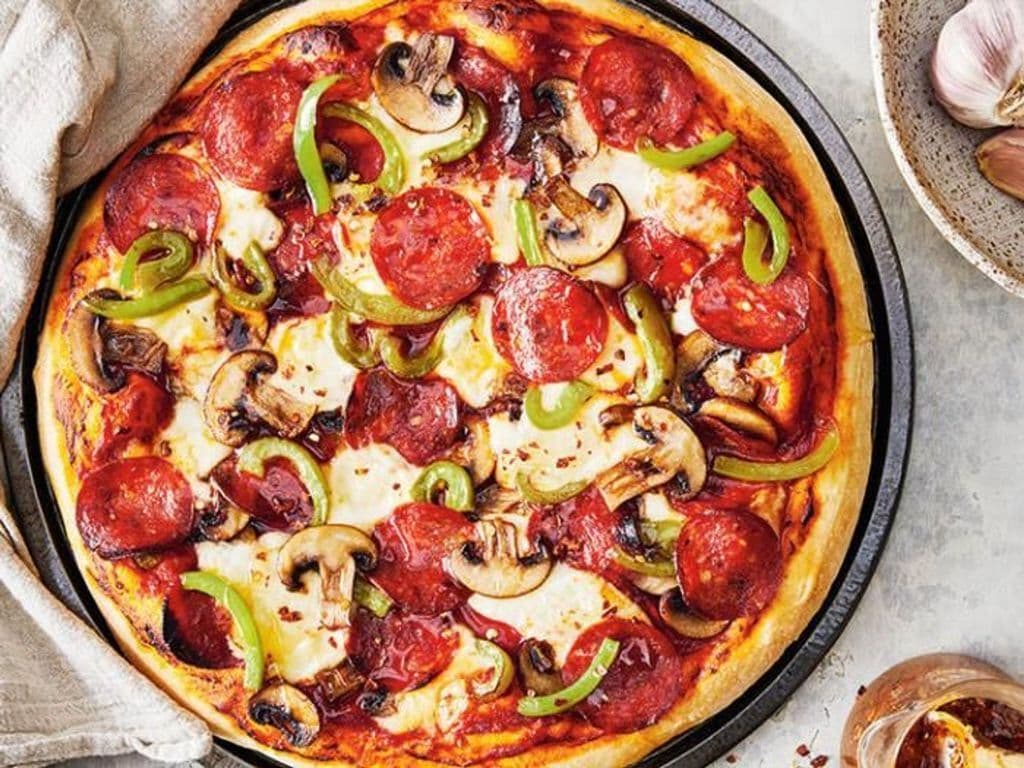 Deluxe Pizza