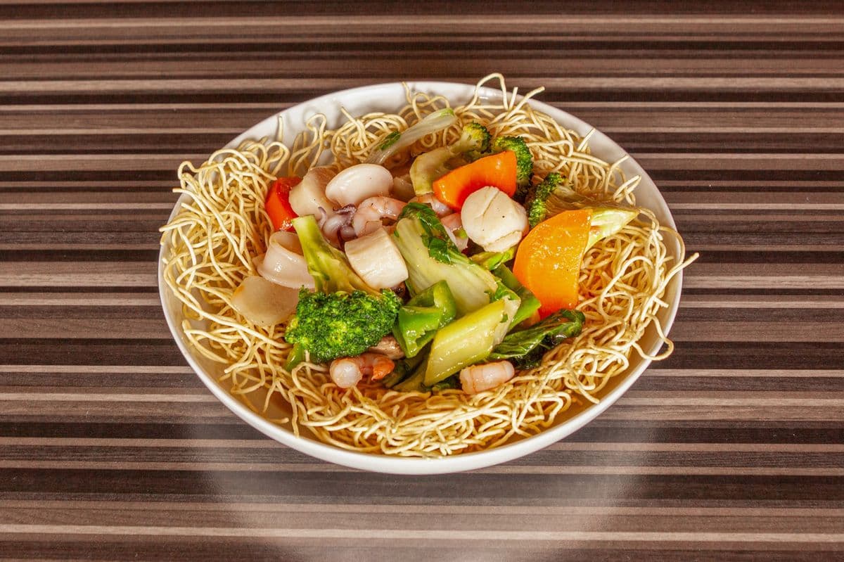 Seafood Chow Mein