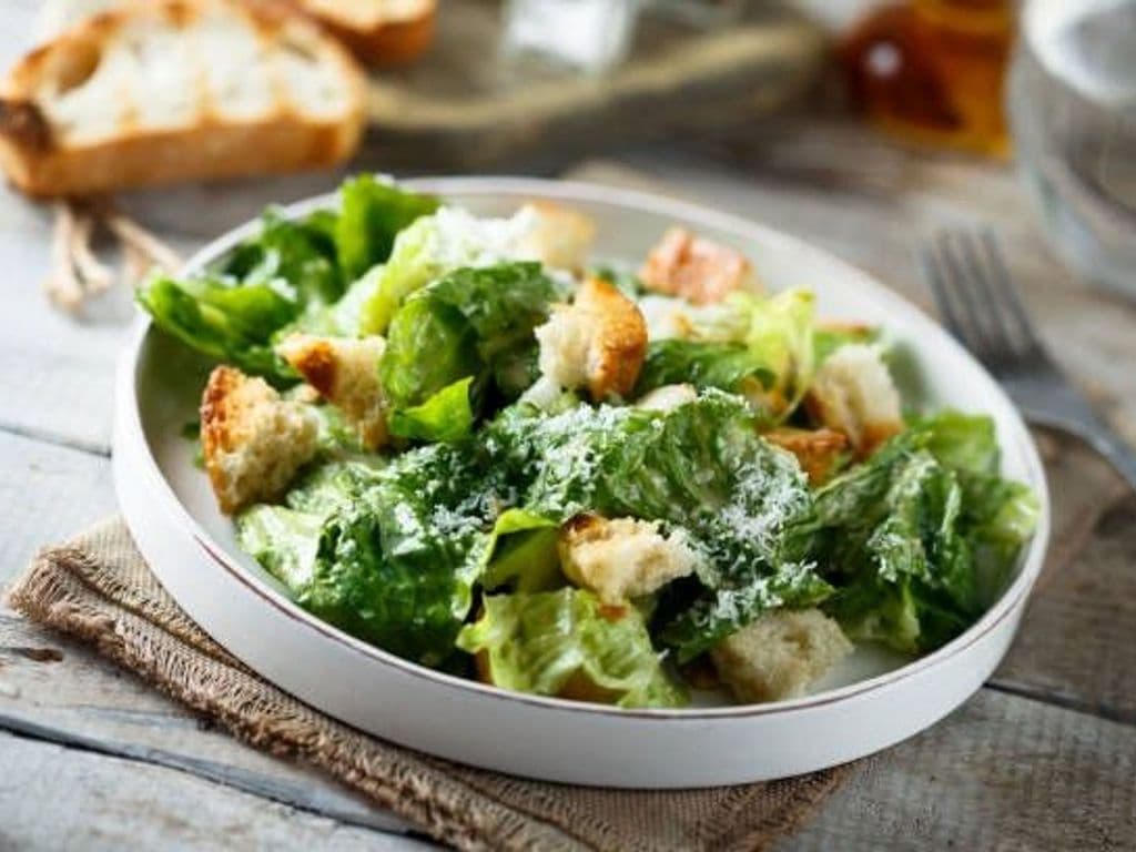Caesar Salad (Med)