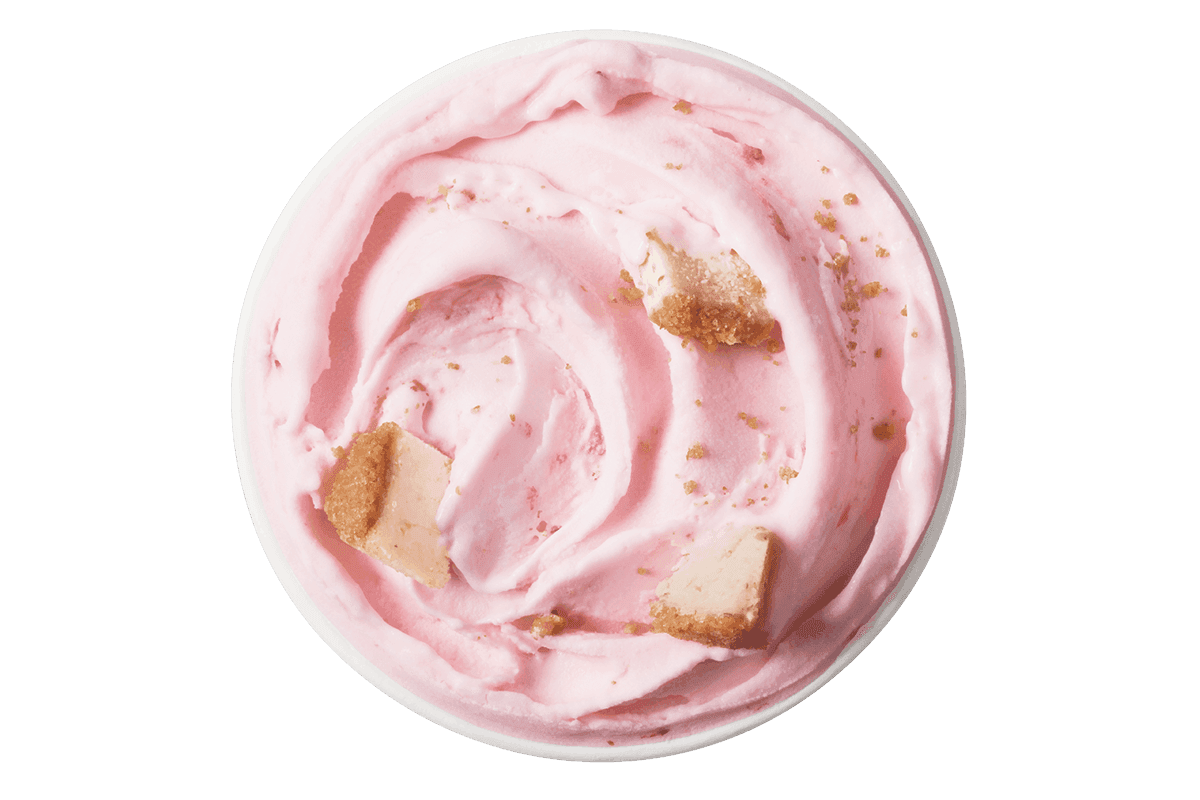 Strawberry Cheesecake BLIZZARD® Treat