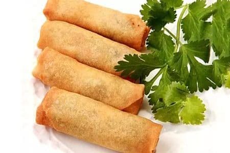 Deep-Fried Vietnamese Spring Roll (4 pcs)