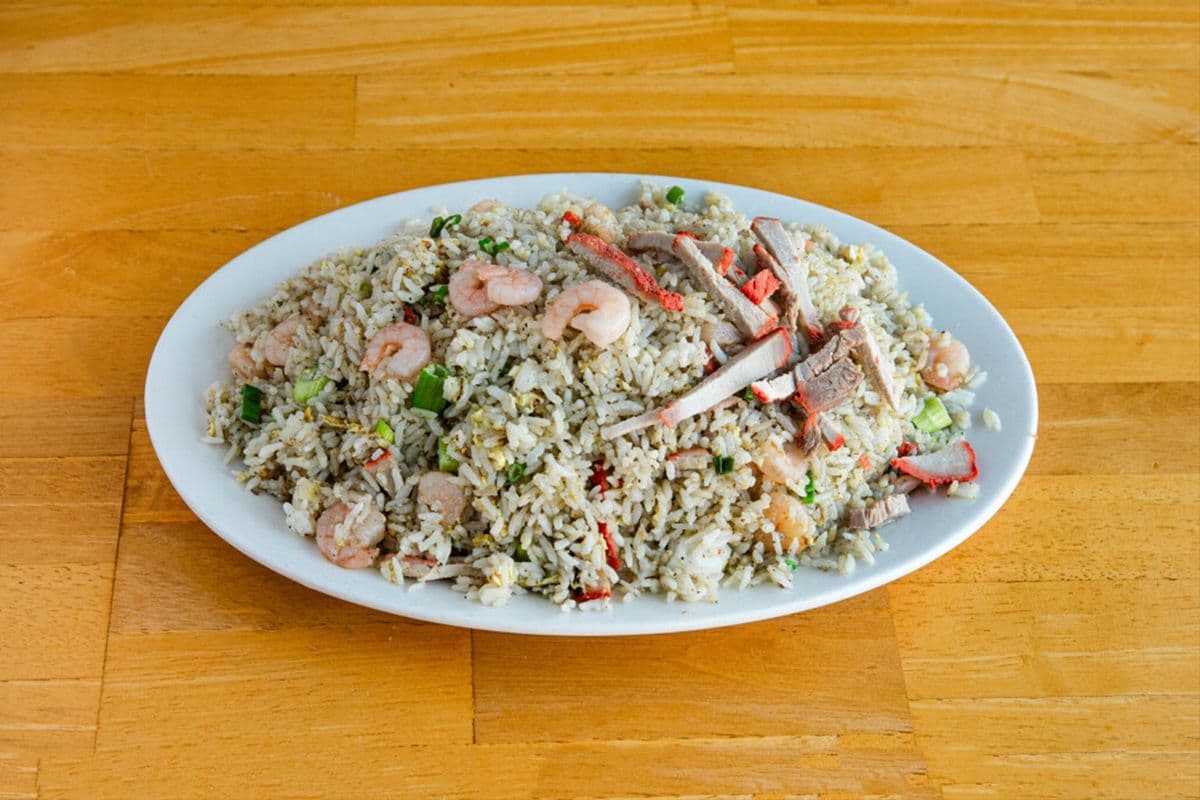 Cantonese Deluxe White Fried Rice