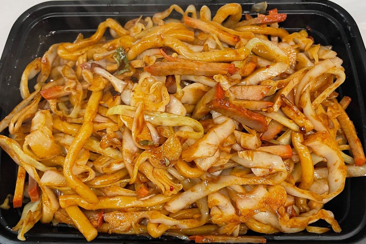36. Shanghai Noodle