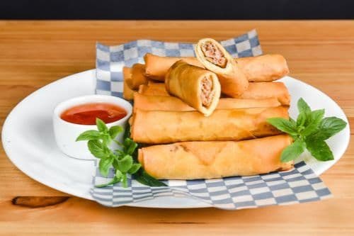 12 morceaux rouleaux de Legumes / 12 pieces of Veggie Rolls