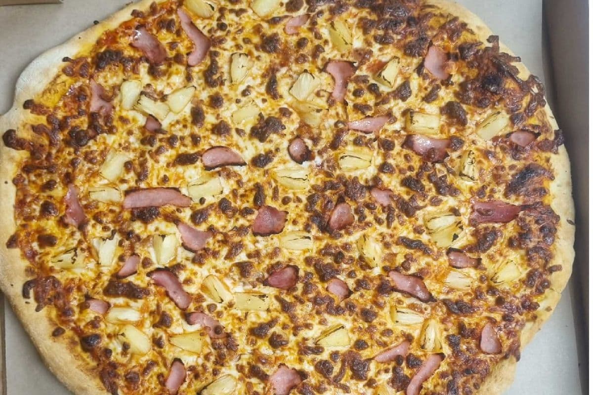 BOGO - Hawaiian Pizza