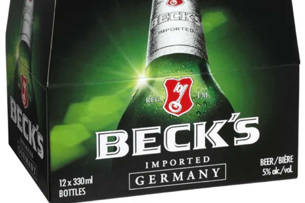 Beck's Lager (12 x 330 ml Bottles)