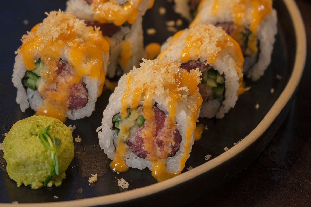 Spicy Tuna Roll Combo