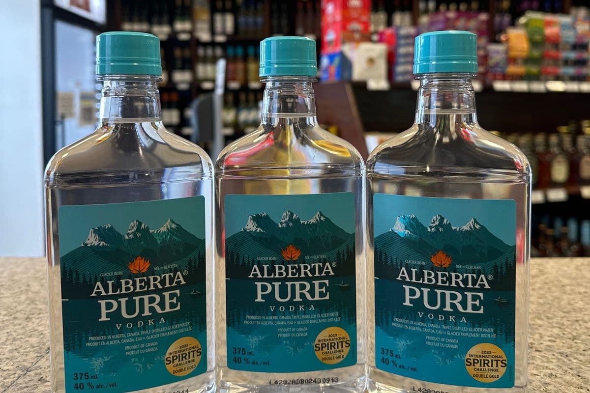 Alberta Pure Vodka 375 ml (1 x 375ML)