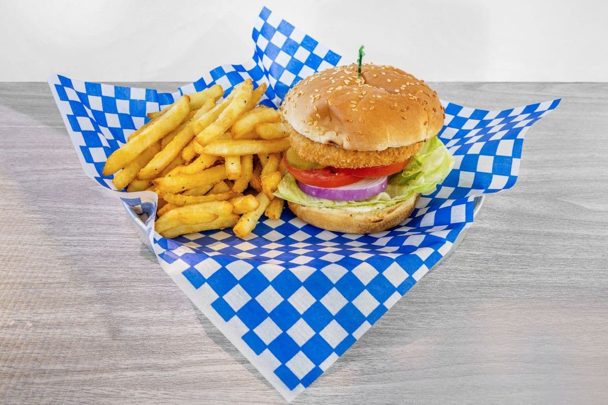 Crispy chicken burger