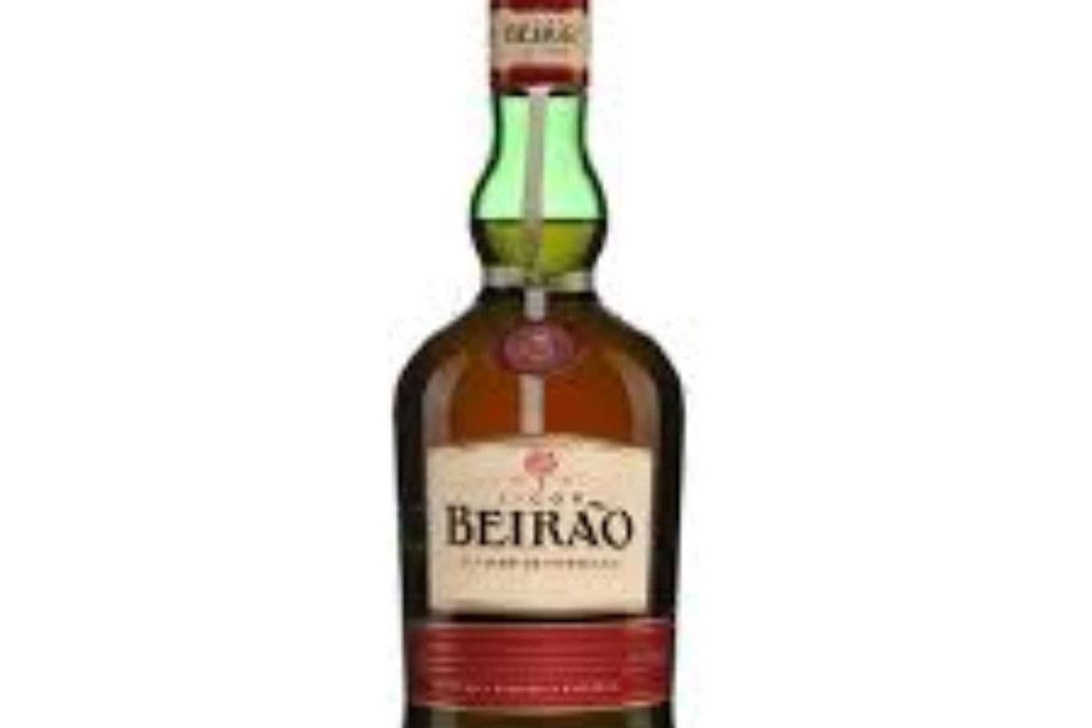 LICOR BEIRAO 700ML (1 x 700 ML)