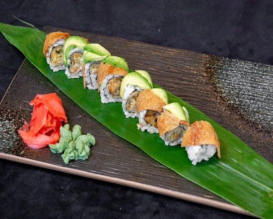 Vegetarian Spring Roll Maki (6 pcs)