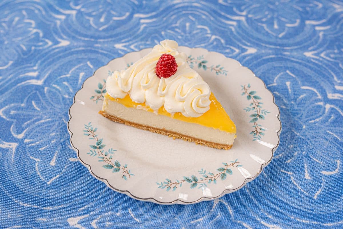 Lemon cheese cake