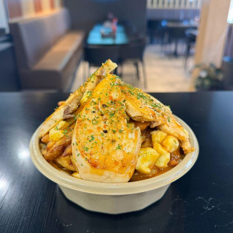 Poutine poulet grillé