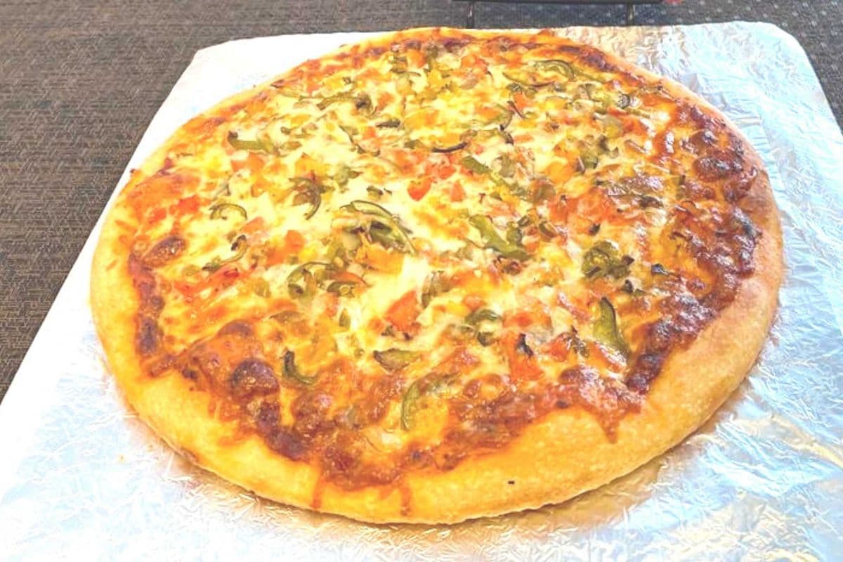 Large Chicken Donair Pizza
