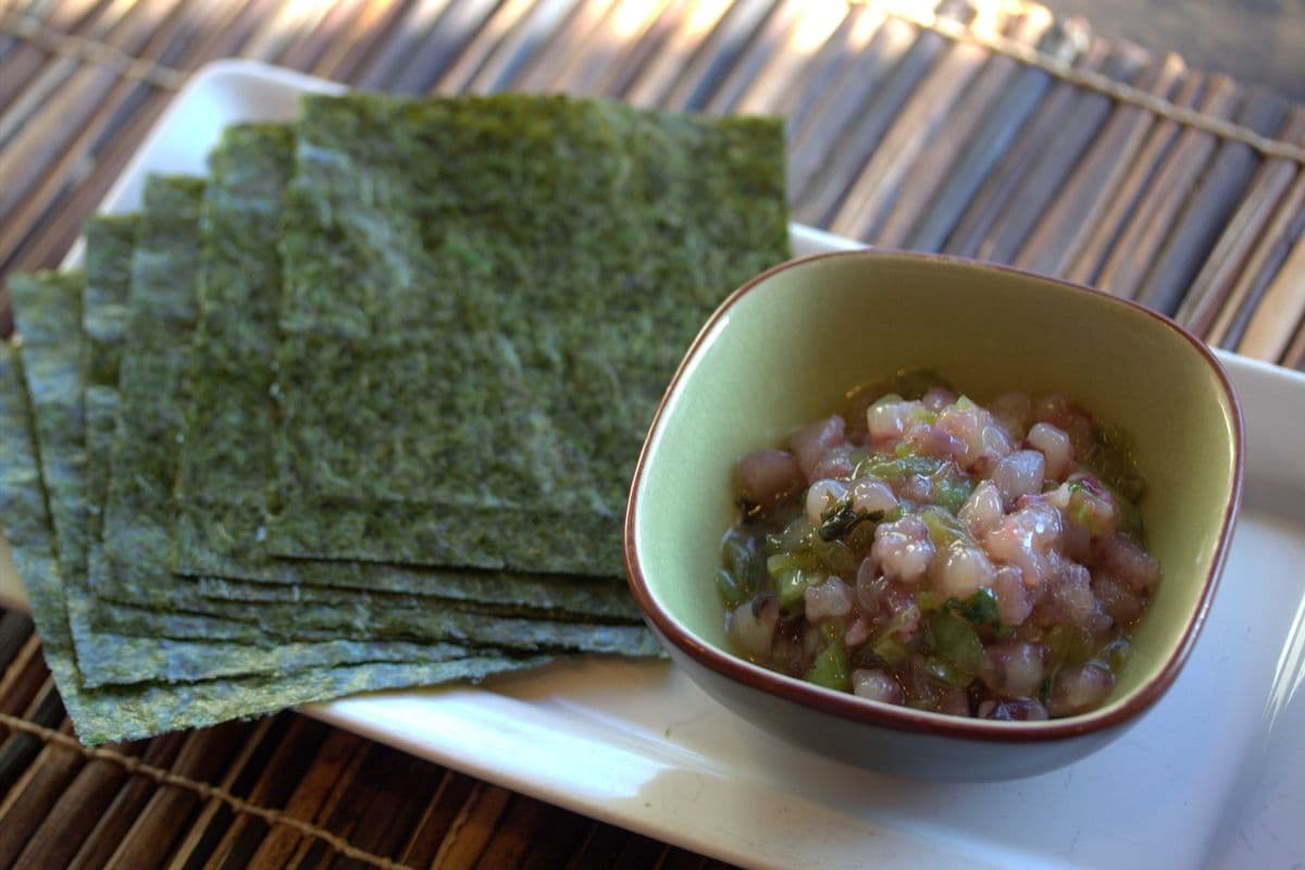 Marinated Baby Octopus and Wasabi Leaves 芥末章魚漬物