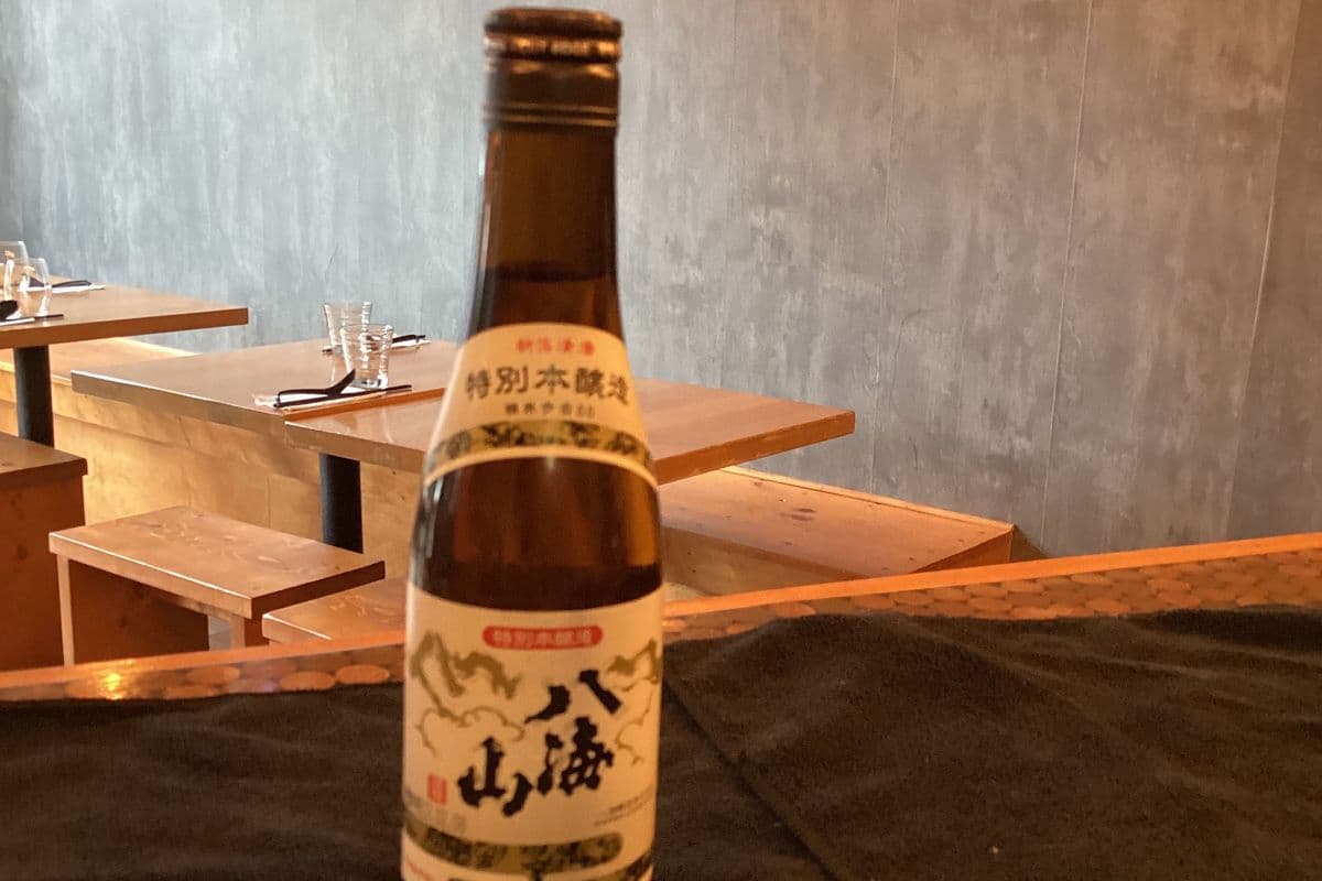 Junmai - Hakkaisan Tokubetsu Special Honjozo (1 x 300 ml)