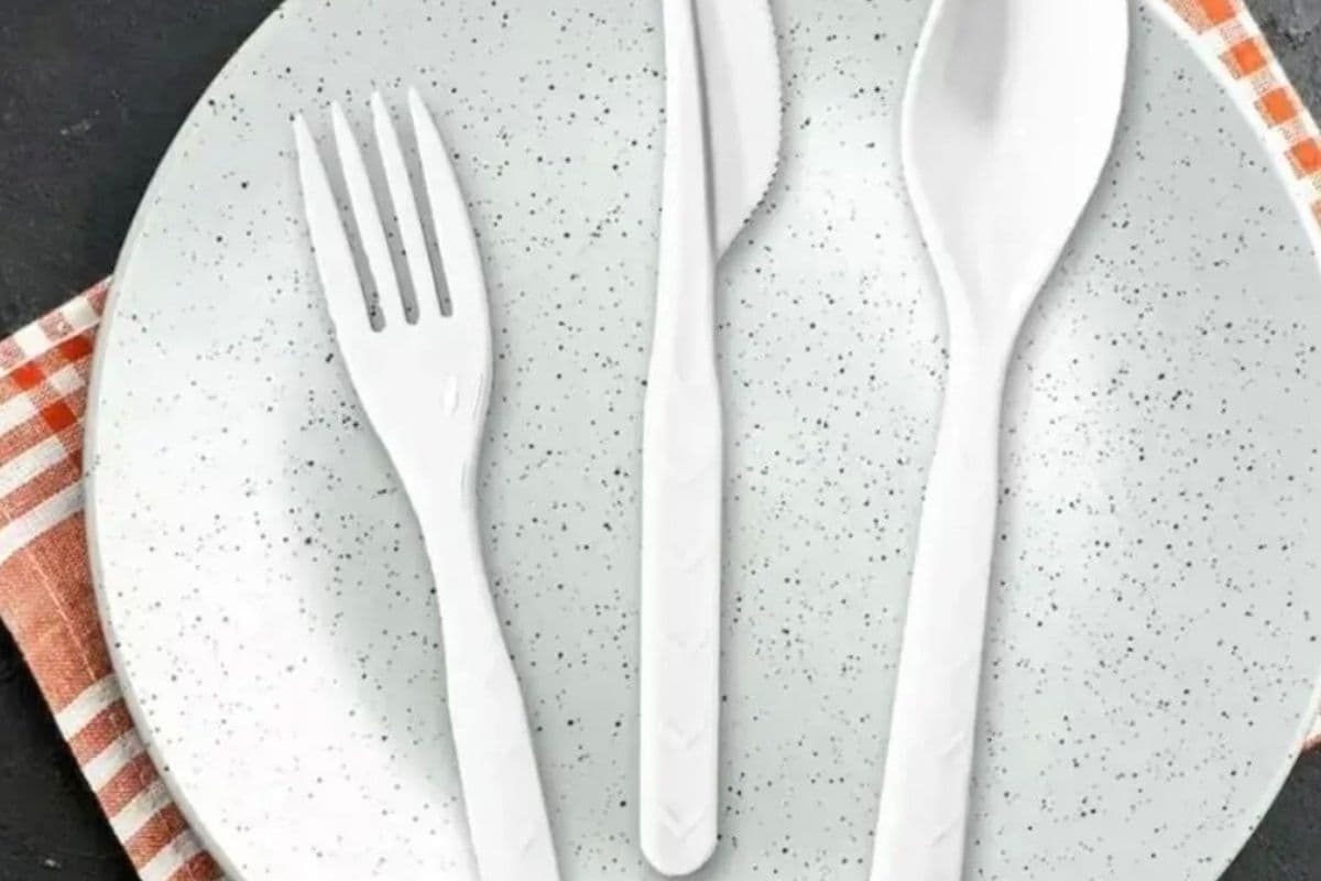 Number of Plastic Cutlery