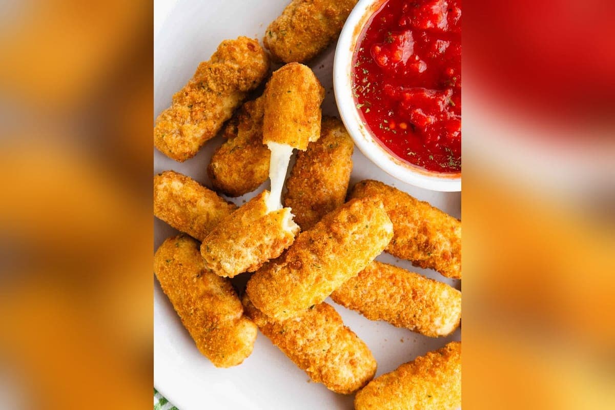 Mozzarella Sticks