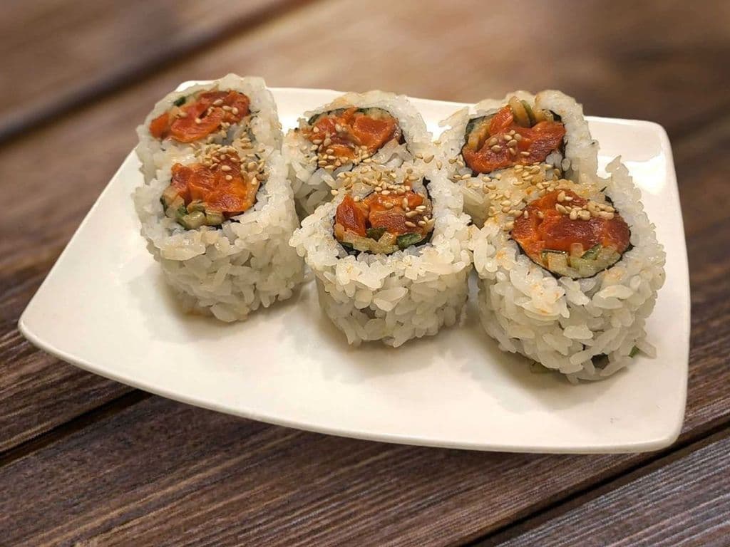 Spicy Salmon Roll
