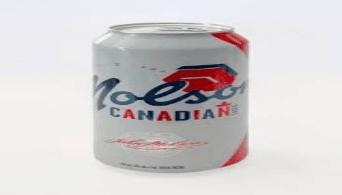 Molson Canadian (341 ml Bottol)