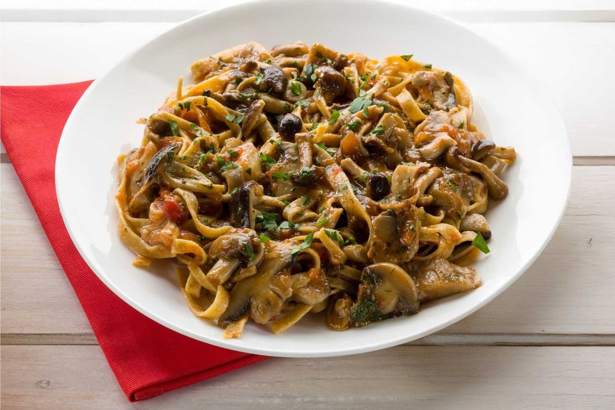 Tagliatelle funghi