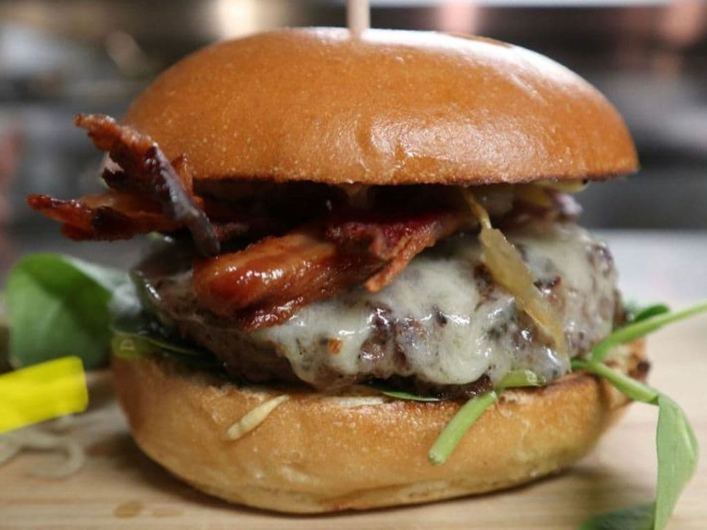 Deux Chevaux *Reviewed as 1 of the Best in Canada!*