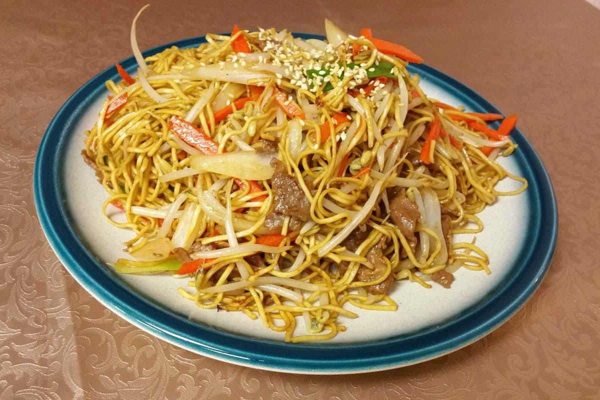 Soft Beef Chow Mein
