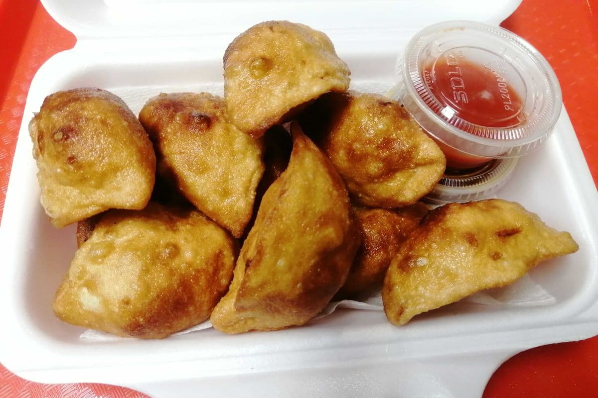 2. Deep Fried Pork Dumpling (10 pcs)