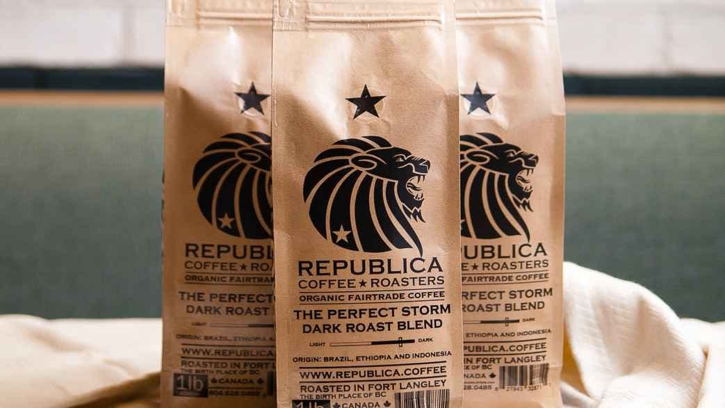 Organic Coffee Pack by REPUBLICA