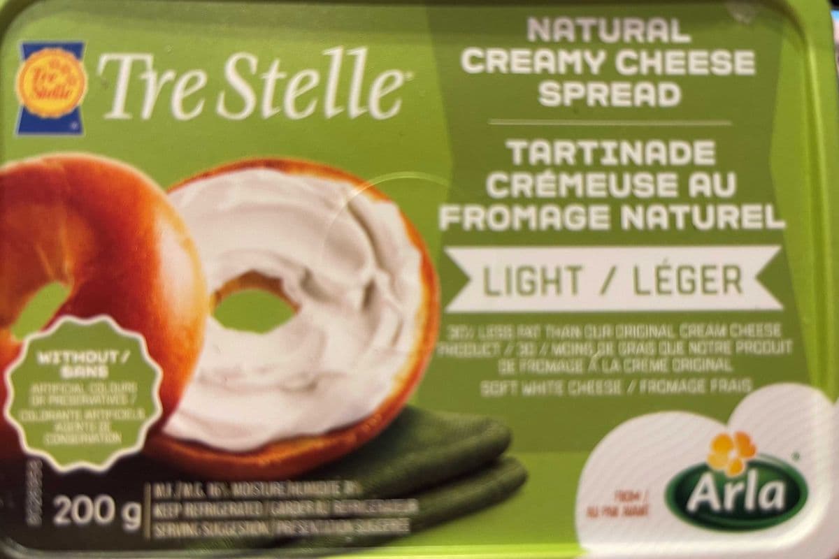 Tre Stelle Tartinade cremeuse au fromage naturel Leger. Tre Stelle Natural creamy cheese spread Light (200g)