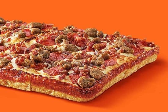 Detroit-Style DEEP!™ Dish 3 Meat Treat® Pizza