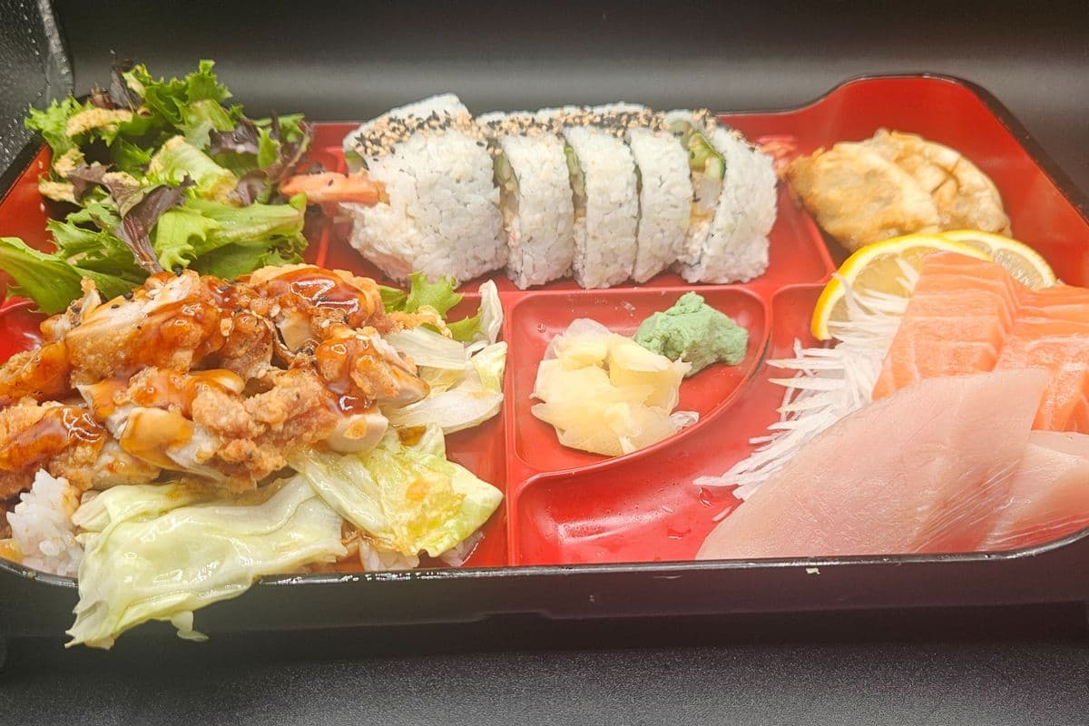 Lunch Sashimi Box