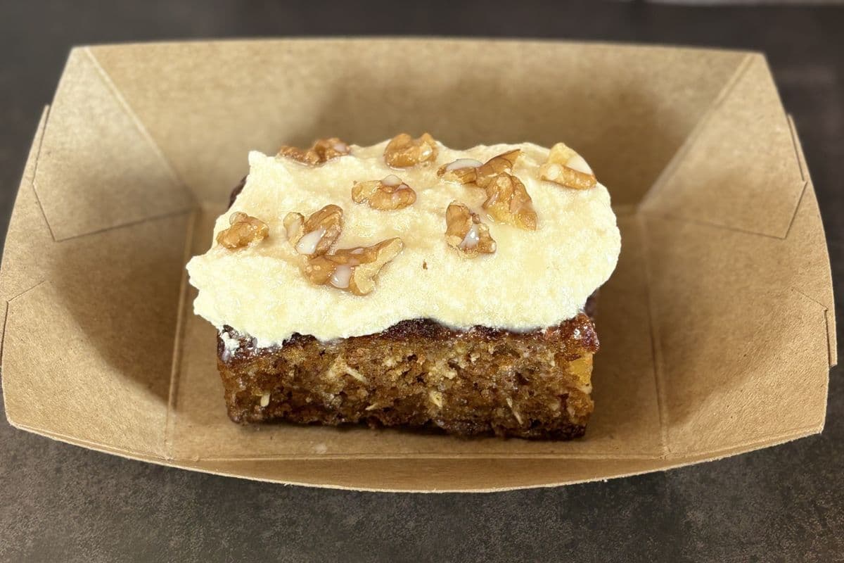 James Ave. Pumphouse Food & Drink - Les's Carrot Cake