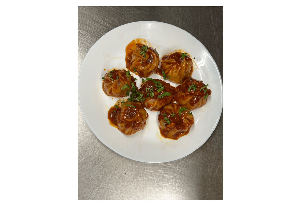 Chilly Vegetable Momo (8 pcs)