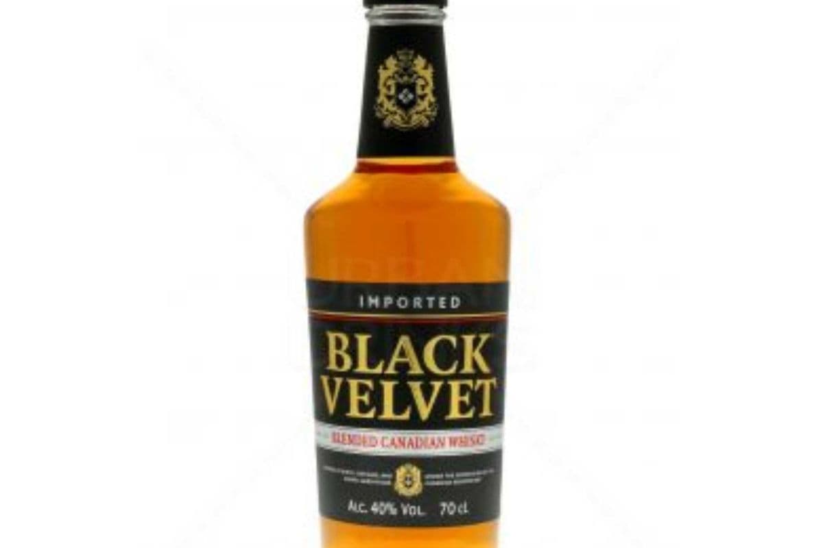 Black Velvet Deluxe (1 x 750 ml)