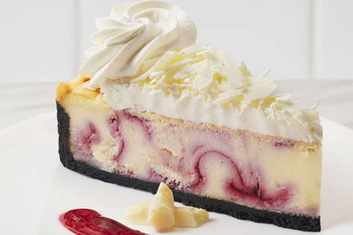 The Cheesecake Factory® - White Chocolate Raspberry (slice)
