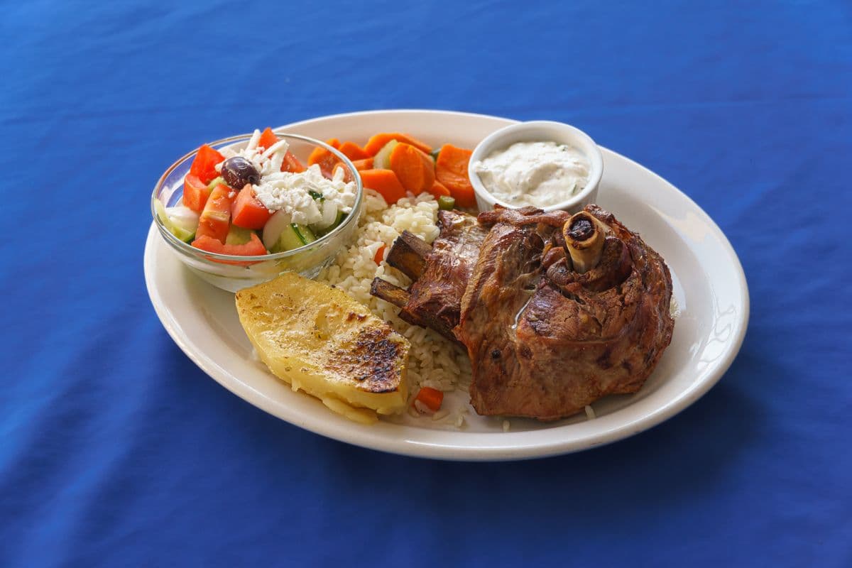Roast Lamb (Pisto Arni)