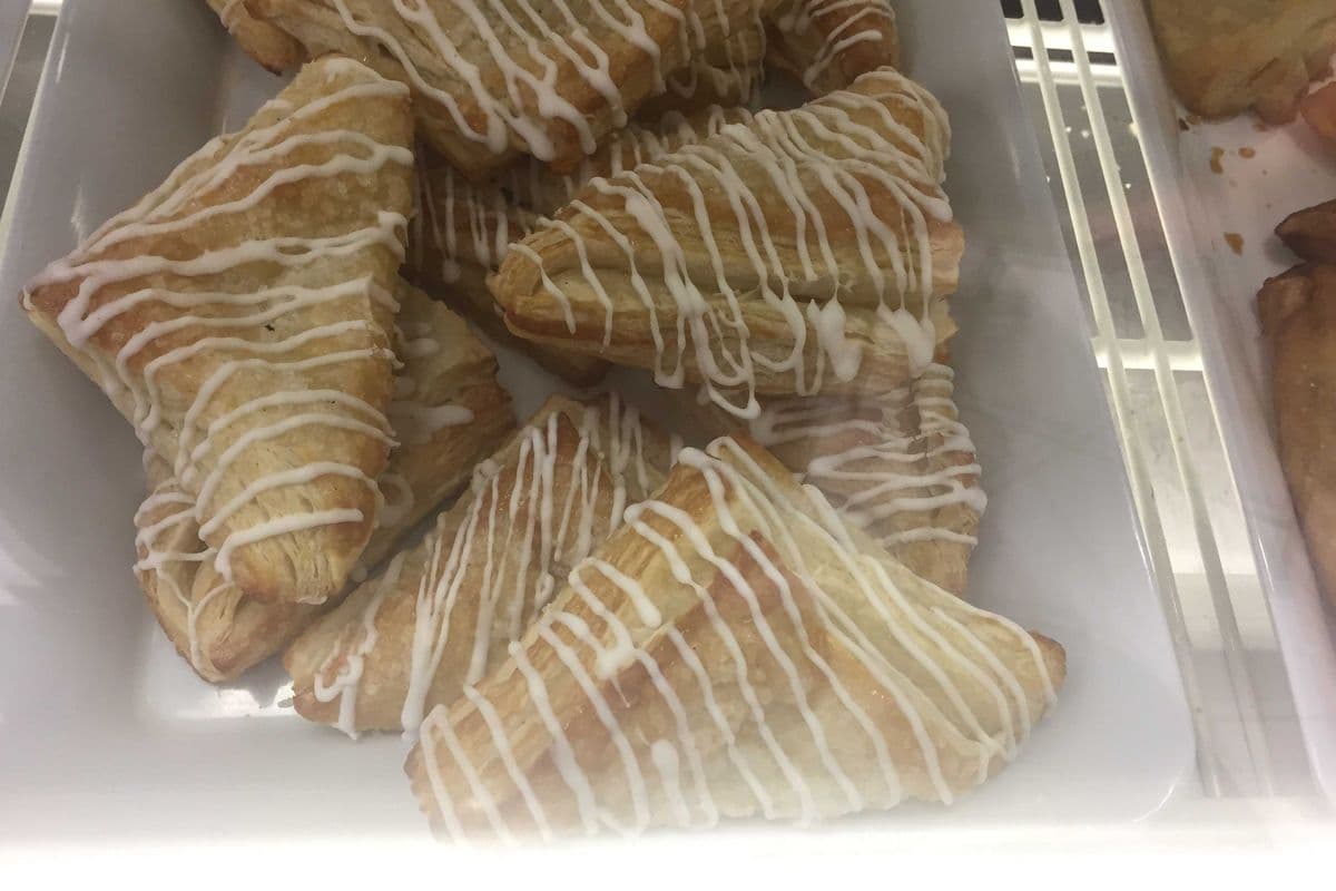 Apple Turnover (1 x 4.3oz)