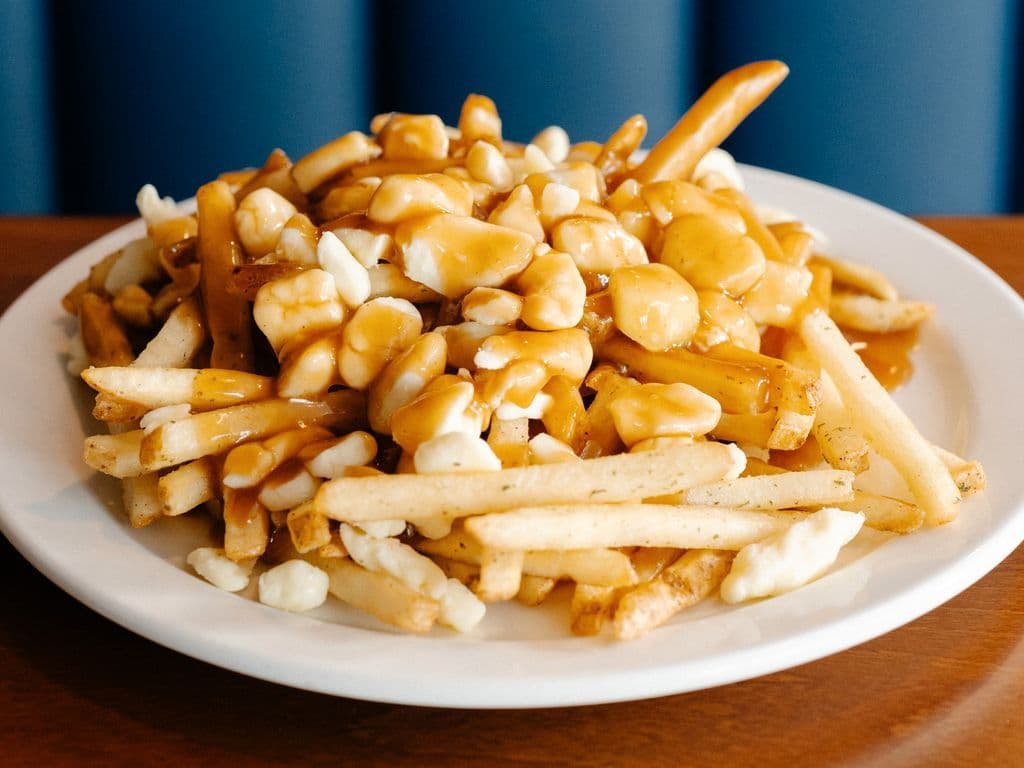 Large Poutine
