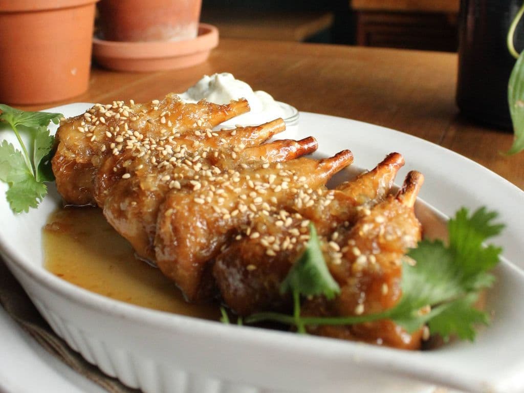 6 Wings